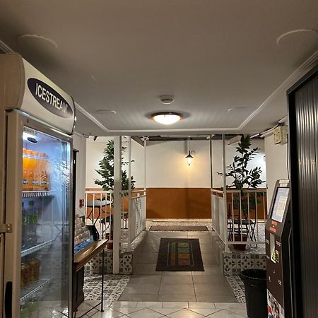 Hotel Du Centre Сен-Дені Екстер'єр фото